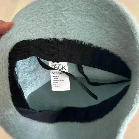 Nordstrom rack - Picture 2 of 3